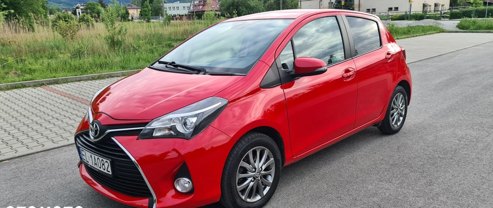 Toyota Yaris cena 43600 przebieg: 49000, rok produkcji 2016 z Myślenice małe 79